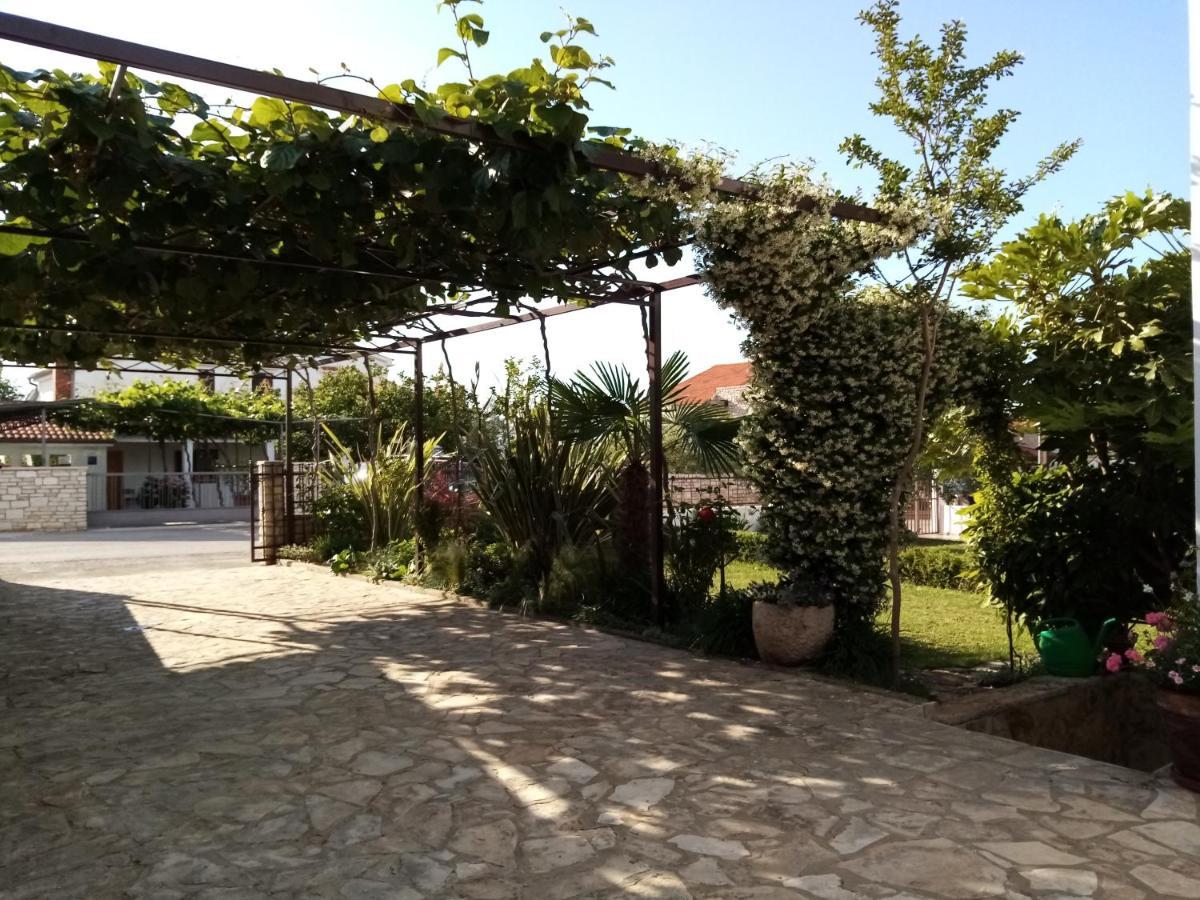 Apartment Marijana Poreč Exterior foto